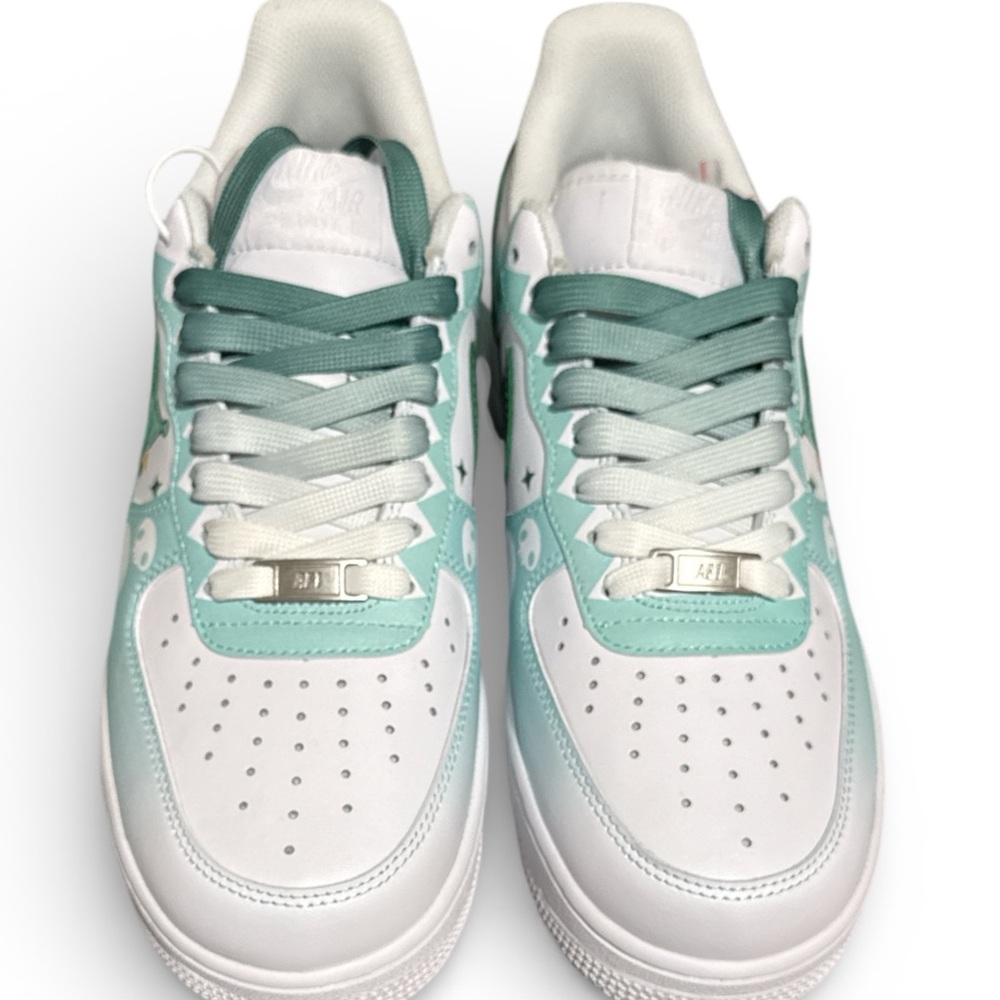 New Custom Nike Air Force 1 "Kuromi" 9Women / 10,5men - Picture 7 of 8